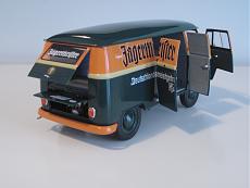 VW T1 Jagermeister - Revell 1/24-img_2852.jpg