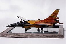 F16 MLU "Solo display" KLU Revell 1/72-_dsf2372-modifica.jpg