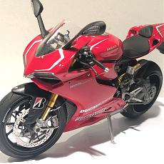 Ducati Panigale 1/12 Tamiya-648985f8-3695-421e-8fd8-3880ab6f8292.jpg