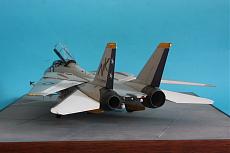 Grumman F-14A Tomcat - VF-2 Bounty Hunters - 1:48 Tamiya-180944515_10225969524610846_3652184812611158132_n.jpg