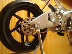 [Moto] Honda RS250RW '09 1:12 Hasegawa-008.jpg