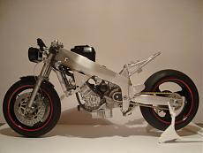 [MOTO] Yamaha OW01 8h Suzuka '88 Rainey/Magee 1:12-037.jpg