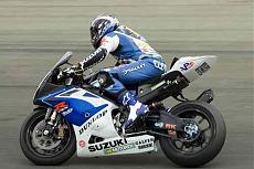 [moto] Suzuki GSX-R1000-Ben Spies-AMA 2006 Champion-spies-6.jpg