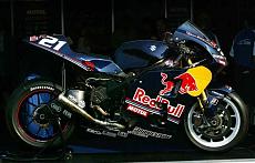 [moto] suzuki gsv-r 05 red bull-suzuki_red_bull.jpg