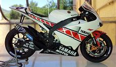 [MOTO] Yamaha M1 Edwards 50th Anniversary-20120920_131406.jpg