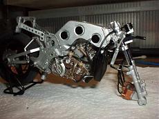 WIP Kawasaki KR500-19.jpg