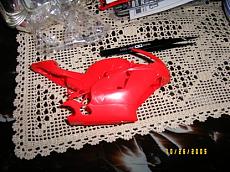 Ducati Desmosedici-pre_assemblaggio_scocca.jpg