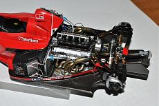 Ferrari F2000 Tamiya 1/20-f2000_towardtheend_29.jpg