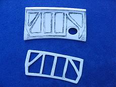 131 ALITALIA ITALERI-131_rinforzi_portellone_posteriore.jpg