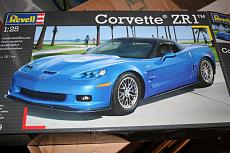 AUTO Kit Revell Corvette ZR1 1/25-img_8134.jpg