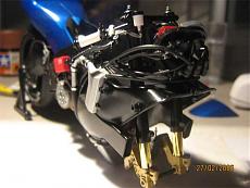 WIP: Yamaha YZR500 1999 RedBull-yamaha_redbull_99_36.jpg
