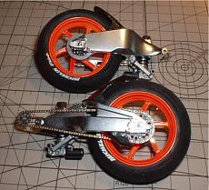 Honda RC211V 2003 Valencia GP-35.jpg
