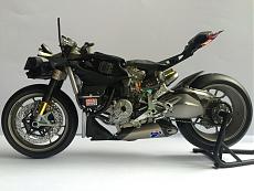 [MOTO] Ducati Panigale 1:12 Tamiya-img_1689.jpg