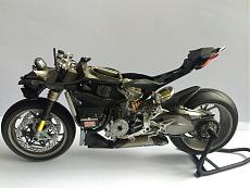 [MOTO] Ducati Panigale 1:12 Tamiya-img_1690.jpg