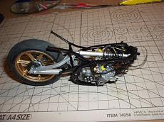 [MOTO] [FIGURINO] Yamaha YZR500 & K. Roberts-03.jpg