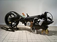 [MOTO] WIP Yamaha YZR500 1999 Abe-12.jpg