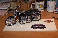[MOTO] Harley Davidson FXSTS Testors-fine.jpg
