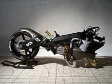 [MOTO] WIP yamaha yzr500 1999 redbull-13.jpg