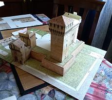 [Paper Model] Rocca di Vignola 1:200-13.jpg
