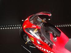 [MOTO] Cagiva V594 Protar scala 1:9-cag04.jpg