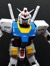 [Gunpla] Gundam RX-78-2 - Bandai - 1:144-gundam-rx-78-2_021.jpg