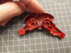 [Sci-Fi] Costruisci l'armatura di Iron Man - DeAgostini-04.jpg