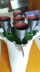 [SPAZIO] Saturn V Rocket della Revell-base-con-motore-stuccato.jpg