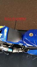 MOTO  Restauro Yamaha M1 2005 Tamiya con detail set Top Studio-modifica-sella-yamaha-m1-2005.jpg