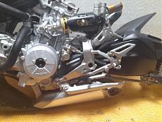 [moto] Tamiya Ducati Panigale 1199 Tricolore 1:12-20201025_190157-min.jpg