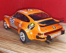 Porsche 934 RSR Jagermeister 1/24 Revell-20201207_121922.jpg