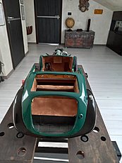 Citron Traction Avant Cabriolet (1934) Heller 1/8 scale-20210905_161538.jpg