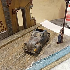 [Diorama] Pz.kpfw 38(T) + Simca 5 staff car Dresda 1945-img_20210922_185127.jpg