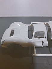 ferrari 330p4 1:24  ex heller-330-3.jpg