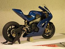 [MOTO]R1 special-11_rid.jpg