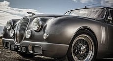 Potevo forse lasciarla in naftalina?-955c5971-jaguar-mk2-callum-20-300x163.jpg