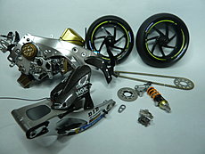 MOTO- Suzuki Ecstar GSX-RR-p1060405.jpg