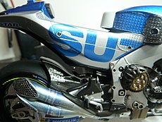 MOTO- Suzuki Ecstar GSX-RR-p1060430.jpg