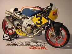 [Moto] Honda V2 special Tamiya 1:12-img_0881.jpg