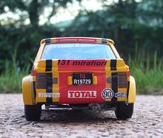 (Italeri) Fiat 131 abarth "Ren Calberson"-p1070131.jpg