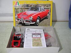 [auto] Alfa Romeo Giulietta Spider - Italeri 1/24-dscn5333_1.jpg