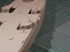 [Nave] Revell H.M.S. Prince of Wales-cimg1827.jpg