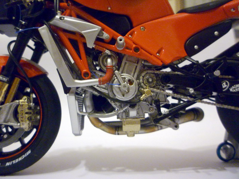 DucatiGP4 3 resize