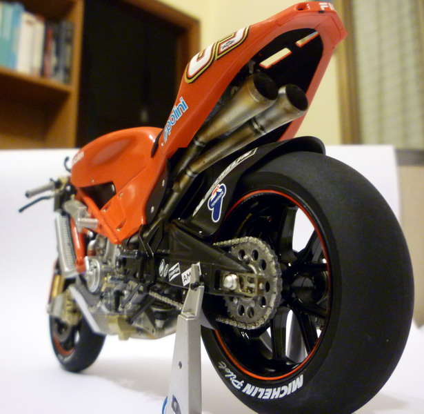 DucatiGP4 5 resize