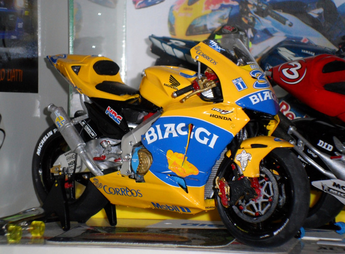 Max Biaggi Honda Camel